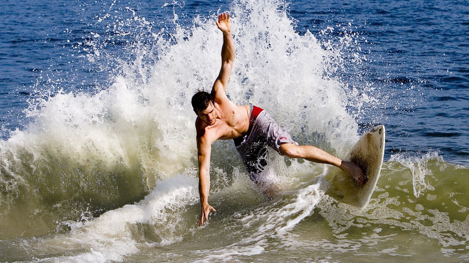 内线巨兽统治攻防！武切维奇单点爆破撕裂独行侠防线，魔术节奏魔法彻底窒息比赛